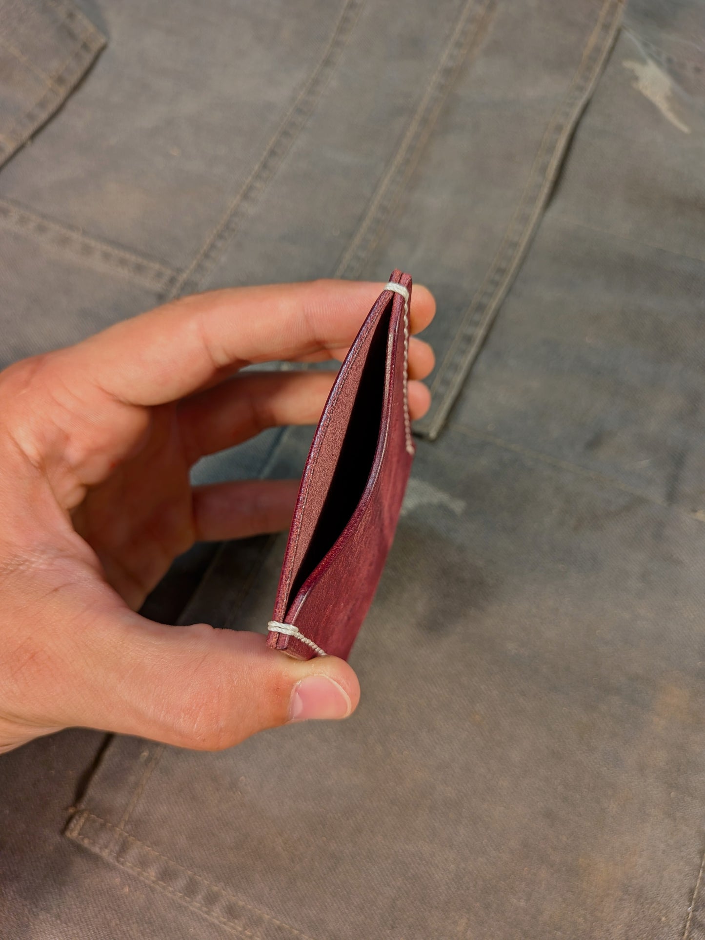 Thompson Card Sleeve - Purple