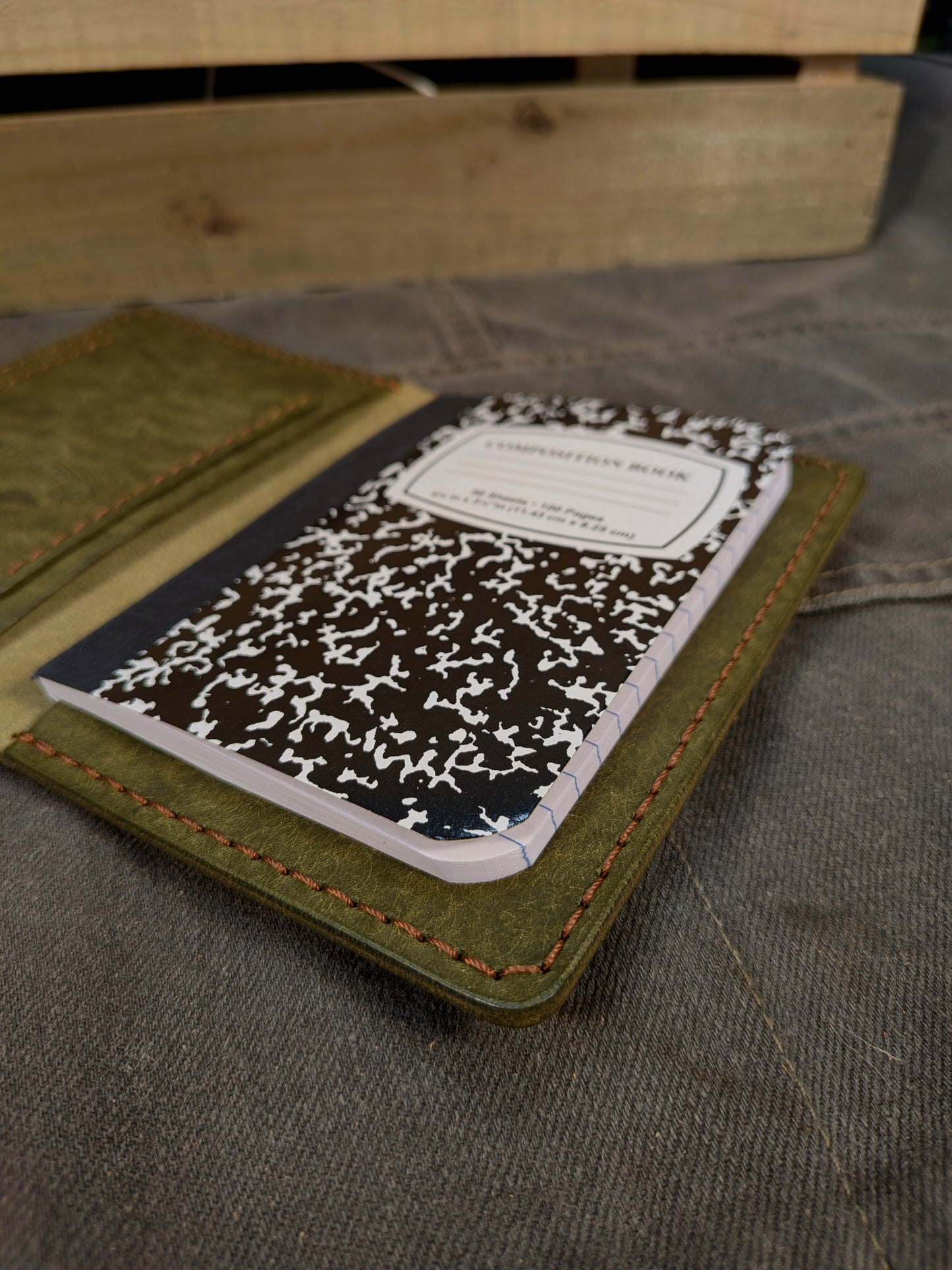 Small Journal Wallet - Moss Green