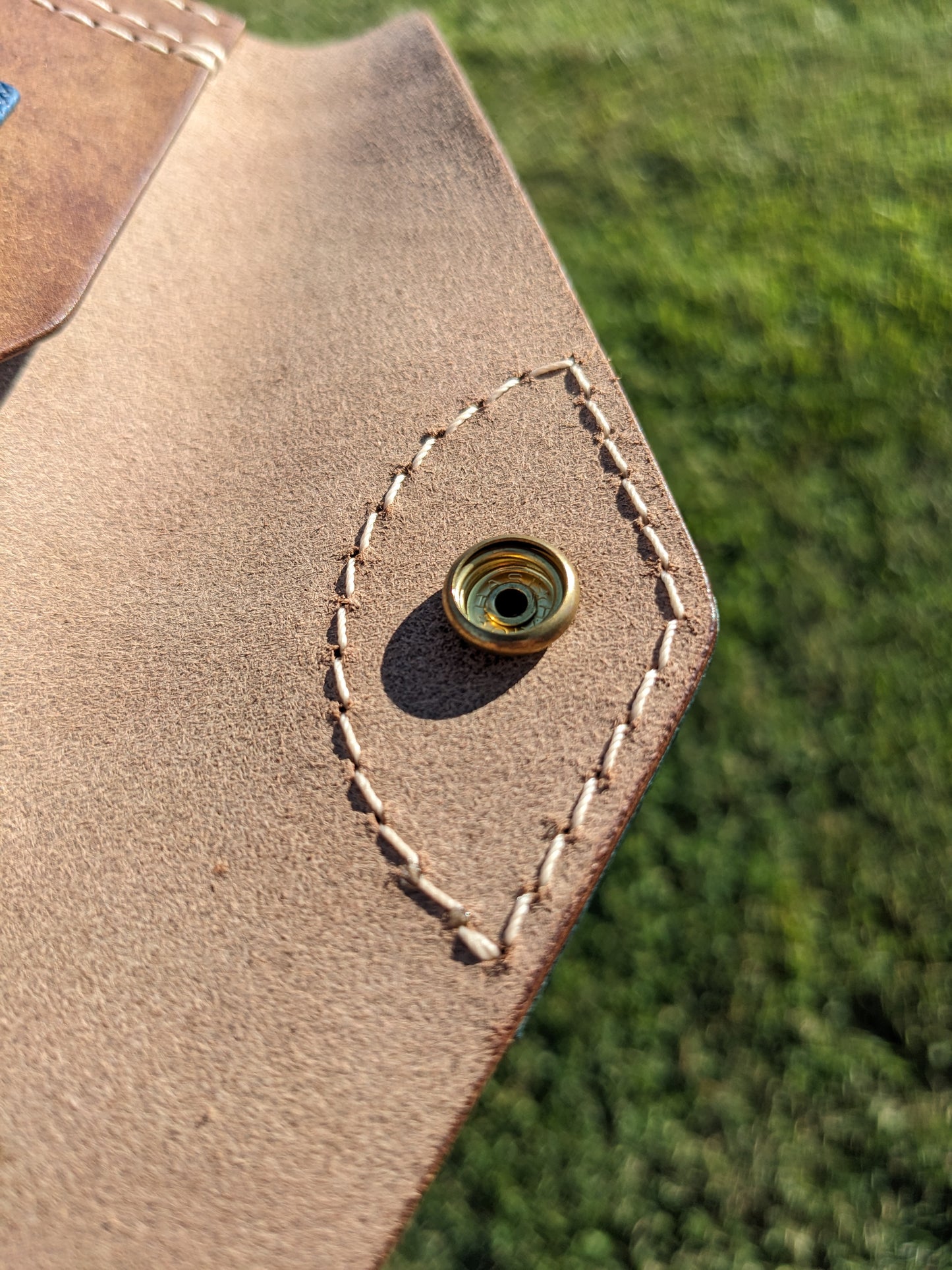 The Madeline - Walnut & Hatched Blue w/ Ivory