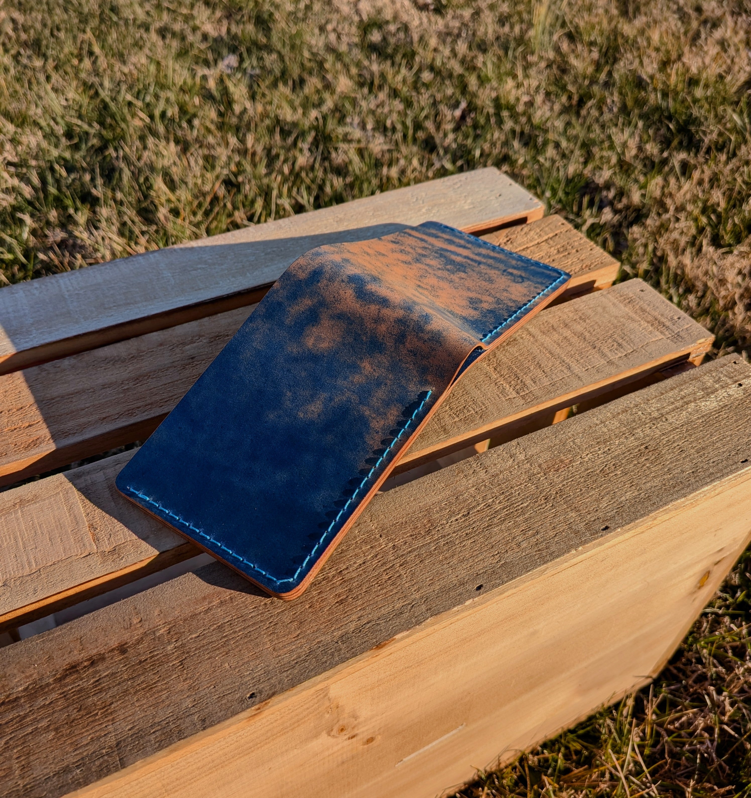 Traditional Bifold - Shell Cordovan - Marbled Ocean