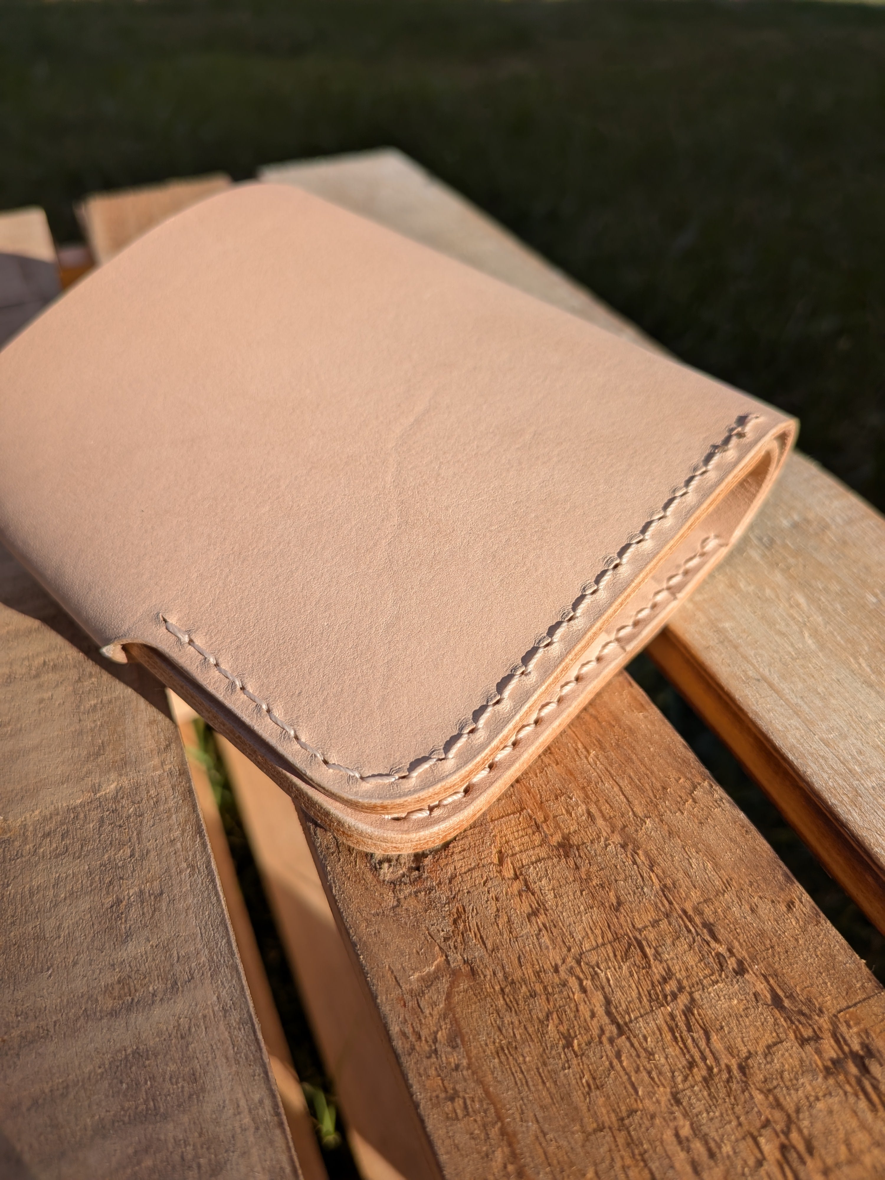 Short Snap Wallet - Raw Natural w/ Light Peach