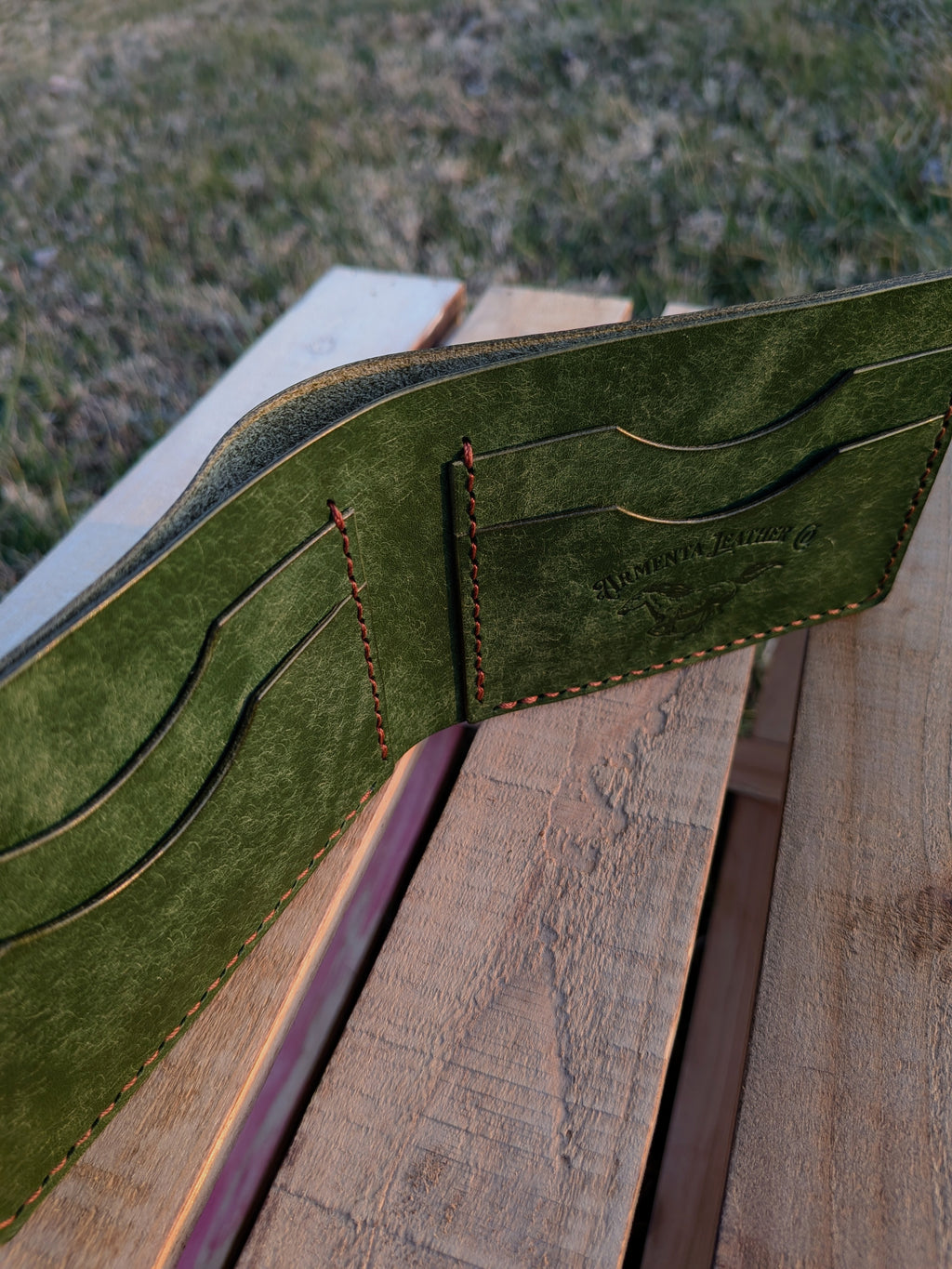 Traditional Bifold - Forest