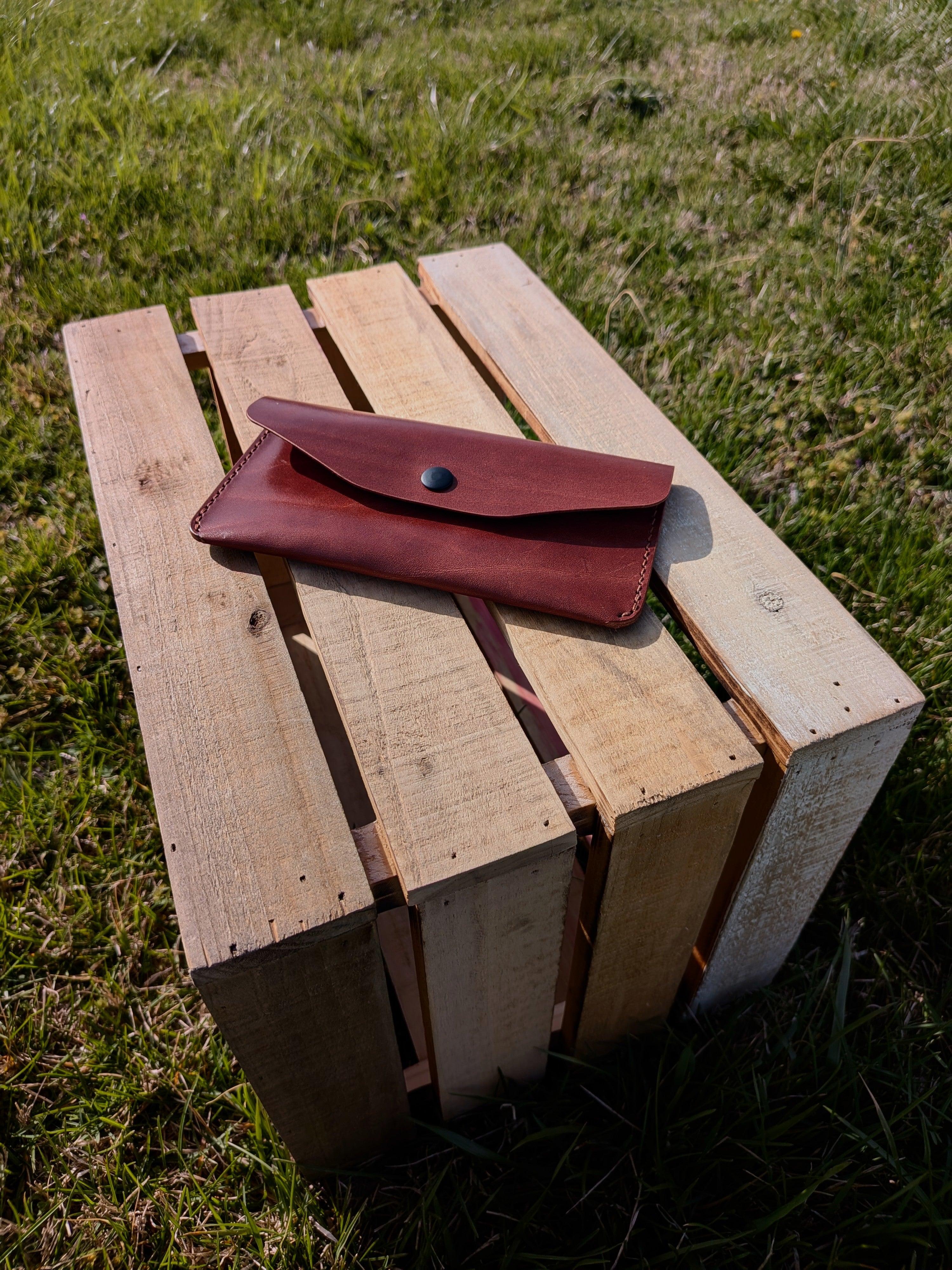 The Market Wallet - Medium Brown