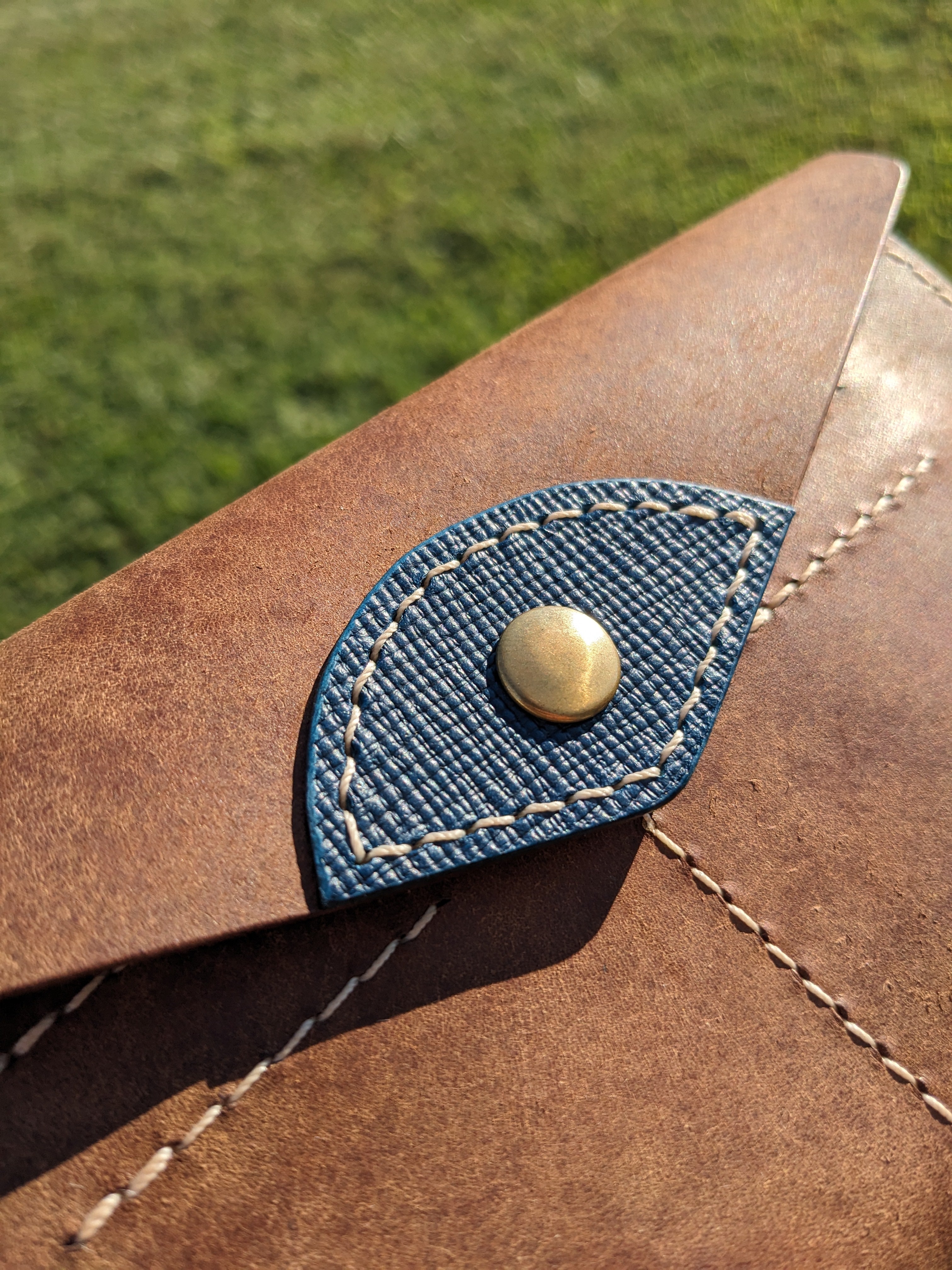 The Madeline - Walnut & Hatched Blue w/ Ivory