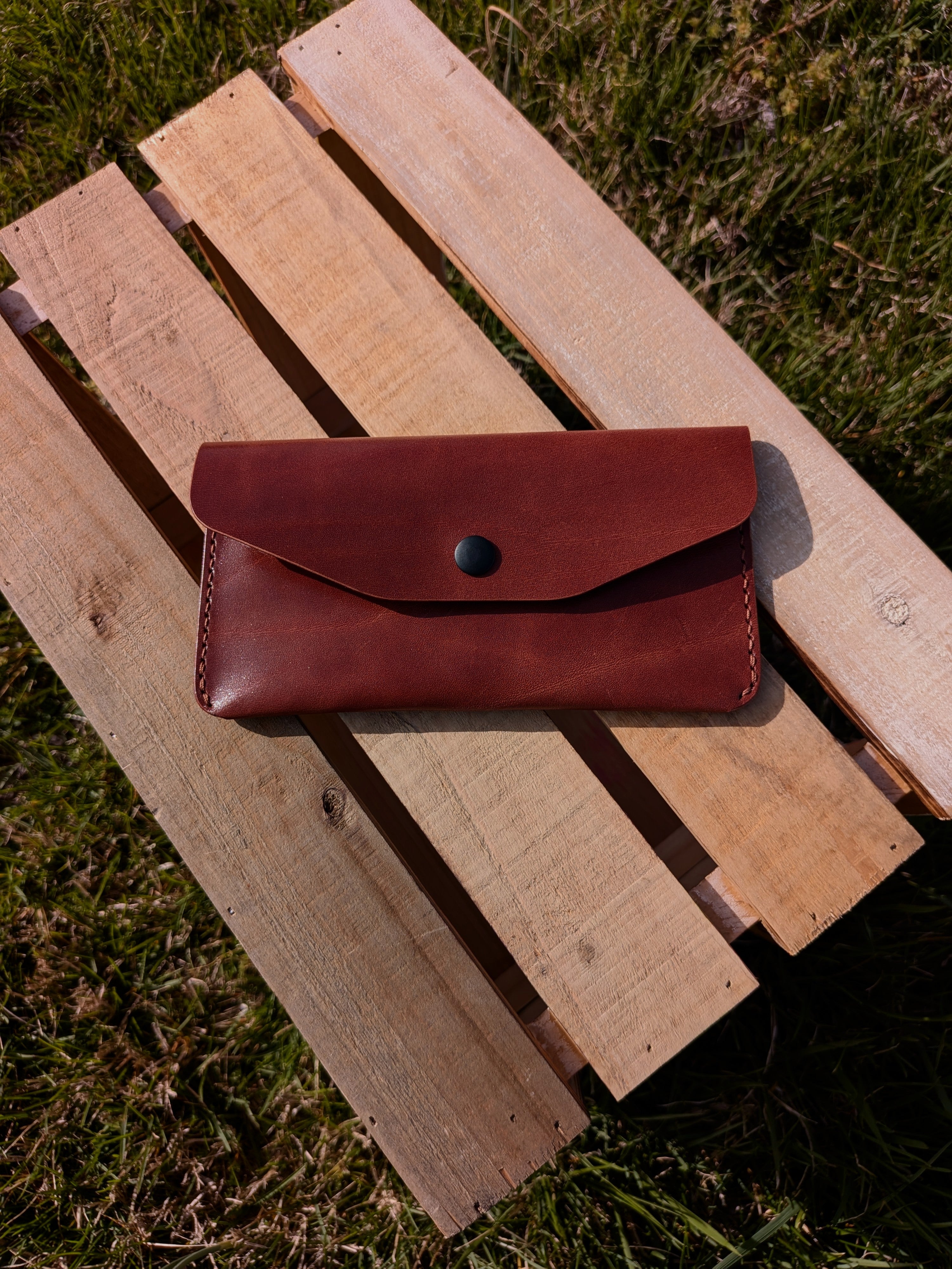 The Market Wallet - Medium Brown