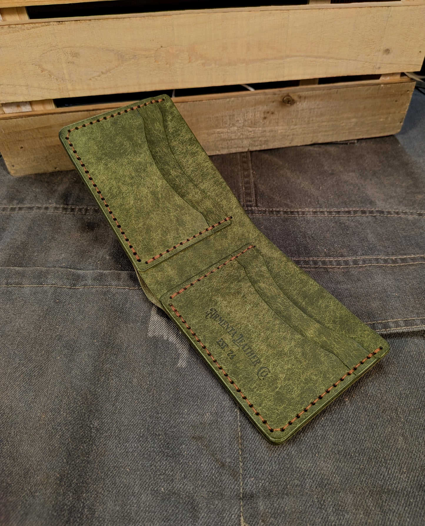 Traditional Bifold - Moss Green