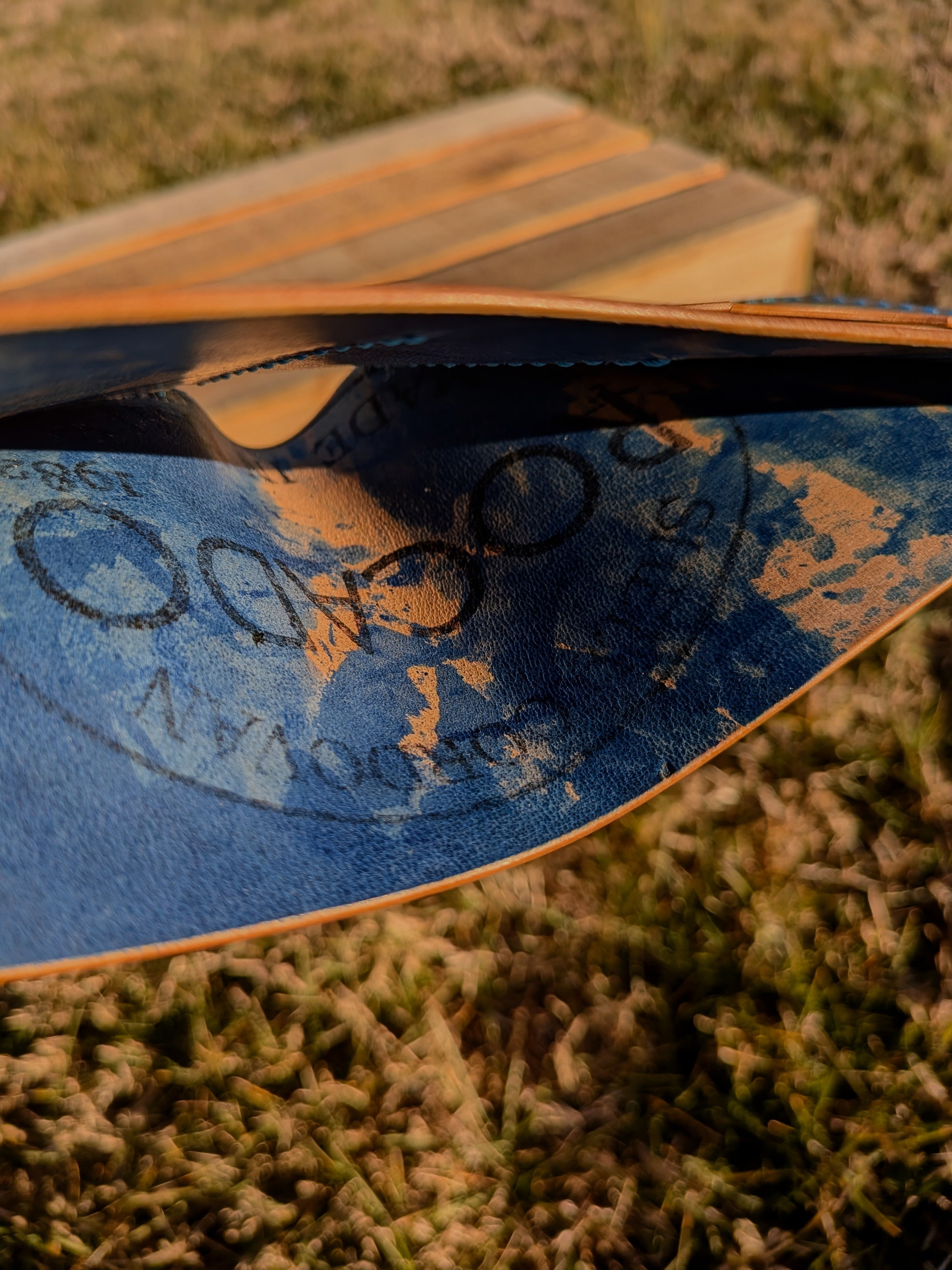 Traditional Bifold - Shell Cordovan - Marbled Ocean