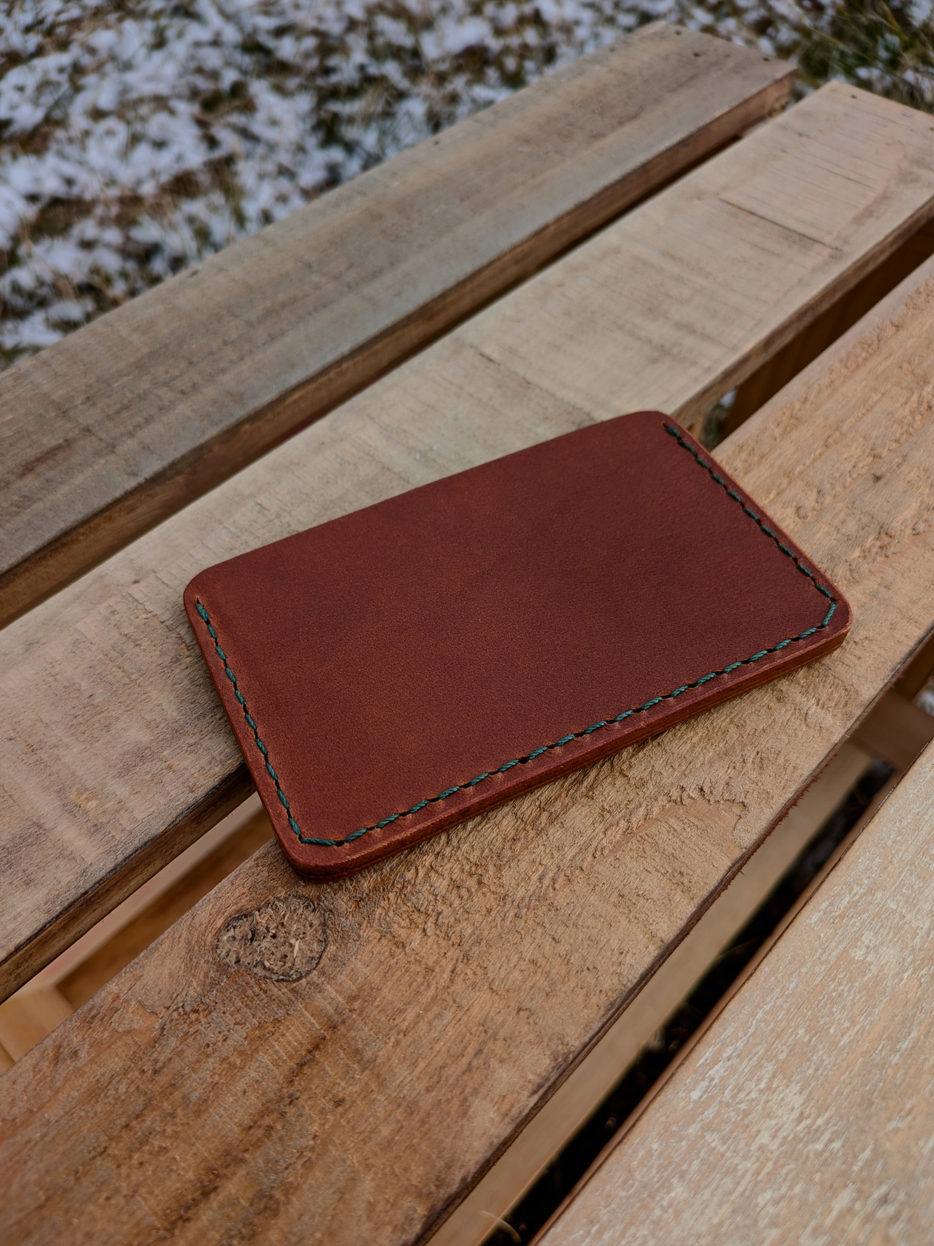 Erwin Card Wallet - Chestnut w/ Green