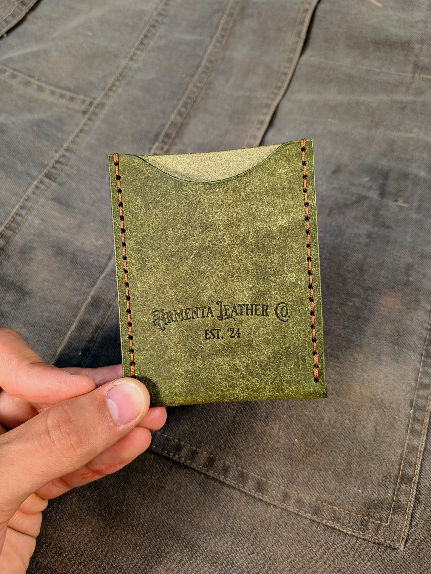 Thompson Card Sleeve - Moss Green