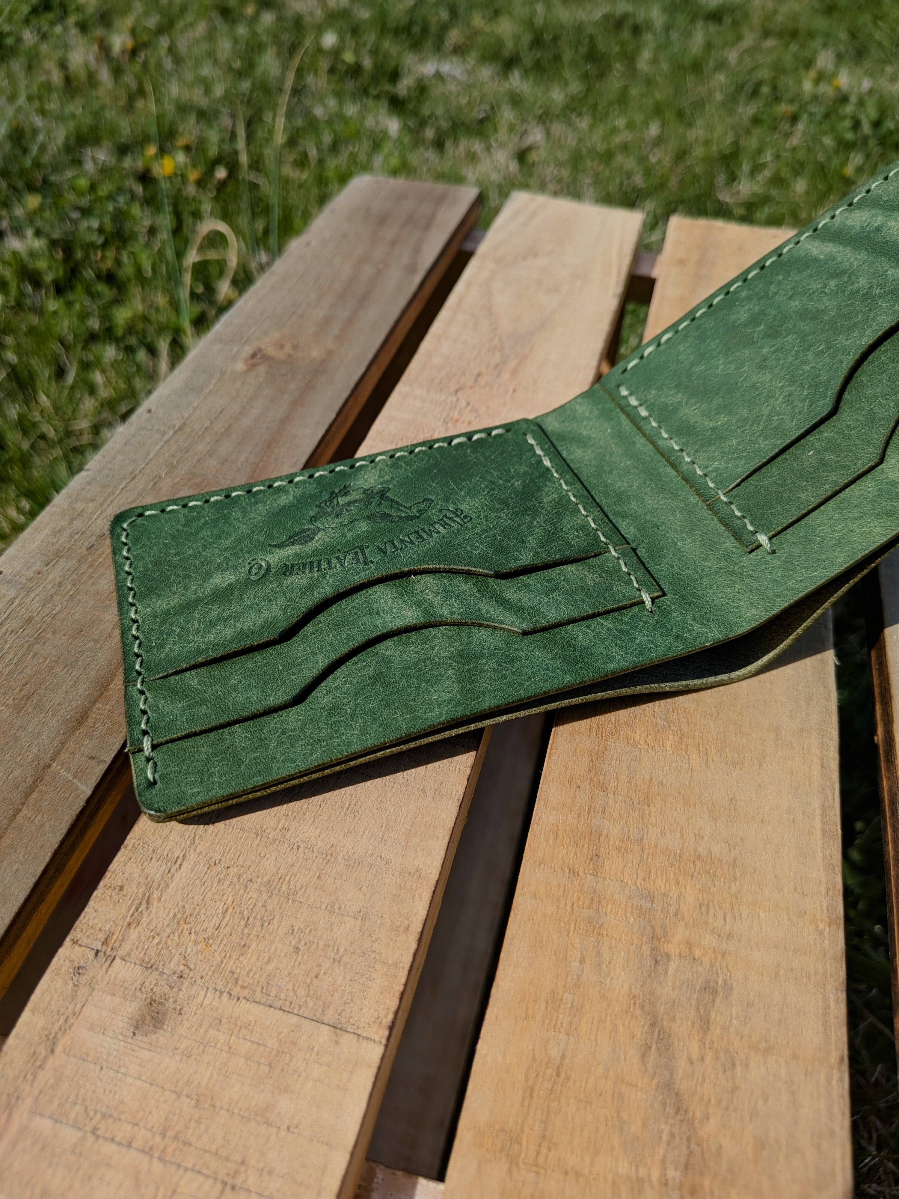 Traditional Bifold - Green w/ Pistachio