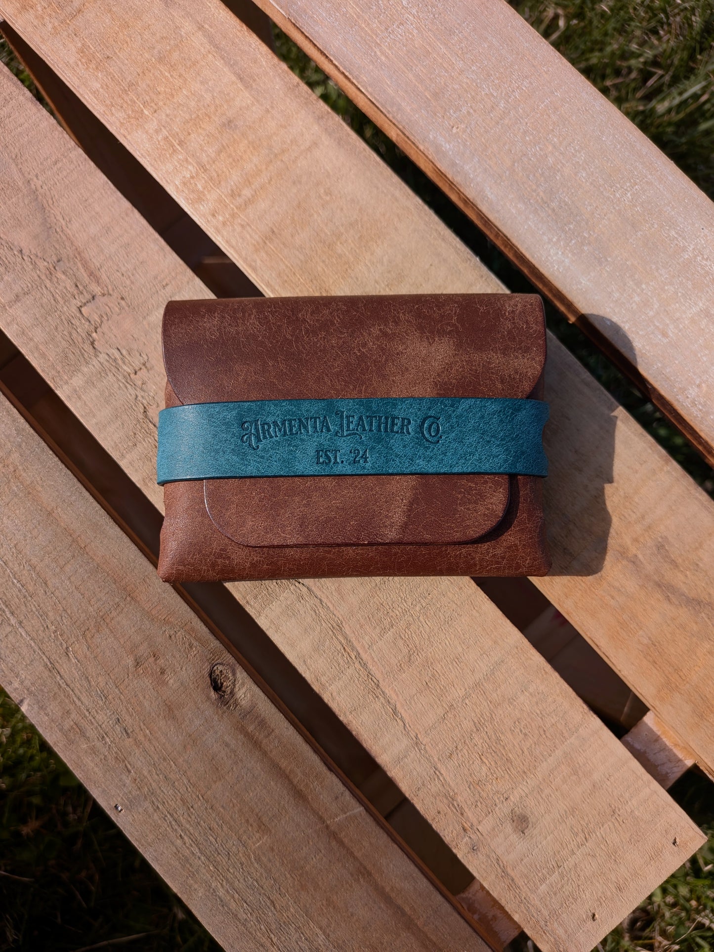 The Callaway - Walnut & Ortensia